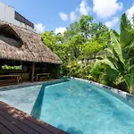 Sapphire - 2 Floors Condo With Private Roof And Pool & Beach Club Access