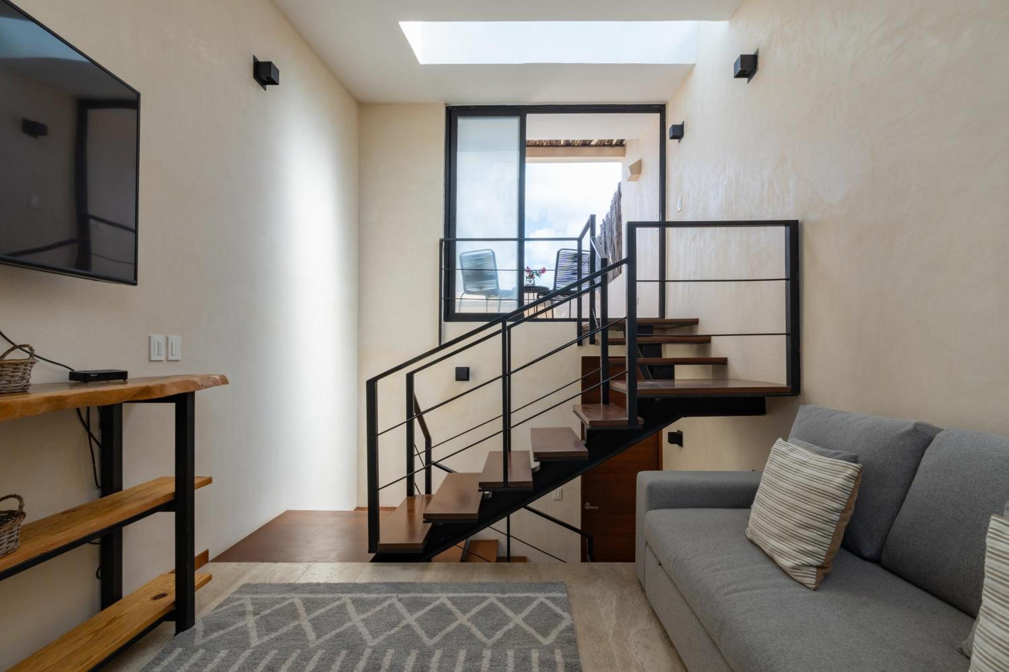Apartment Sapphire - 2 Floors With Private Roof And Pool & Club Access